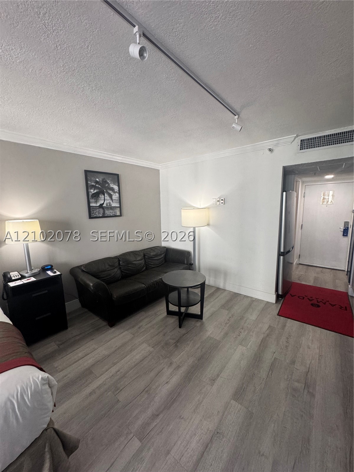 Sunny Isles Beach photo 3