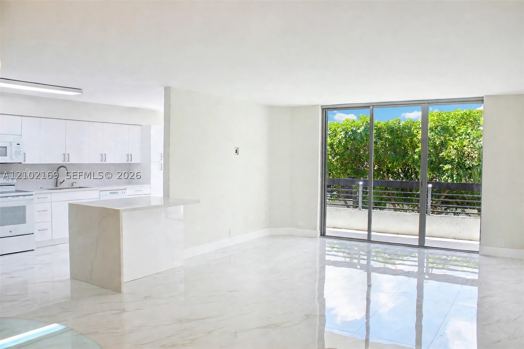 Aventura photo 3