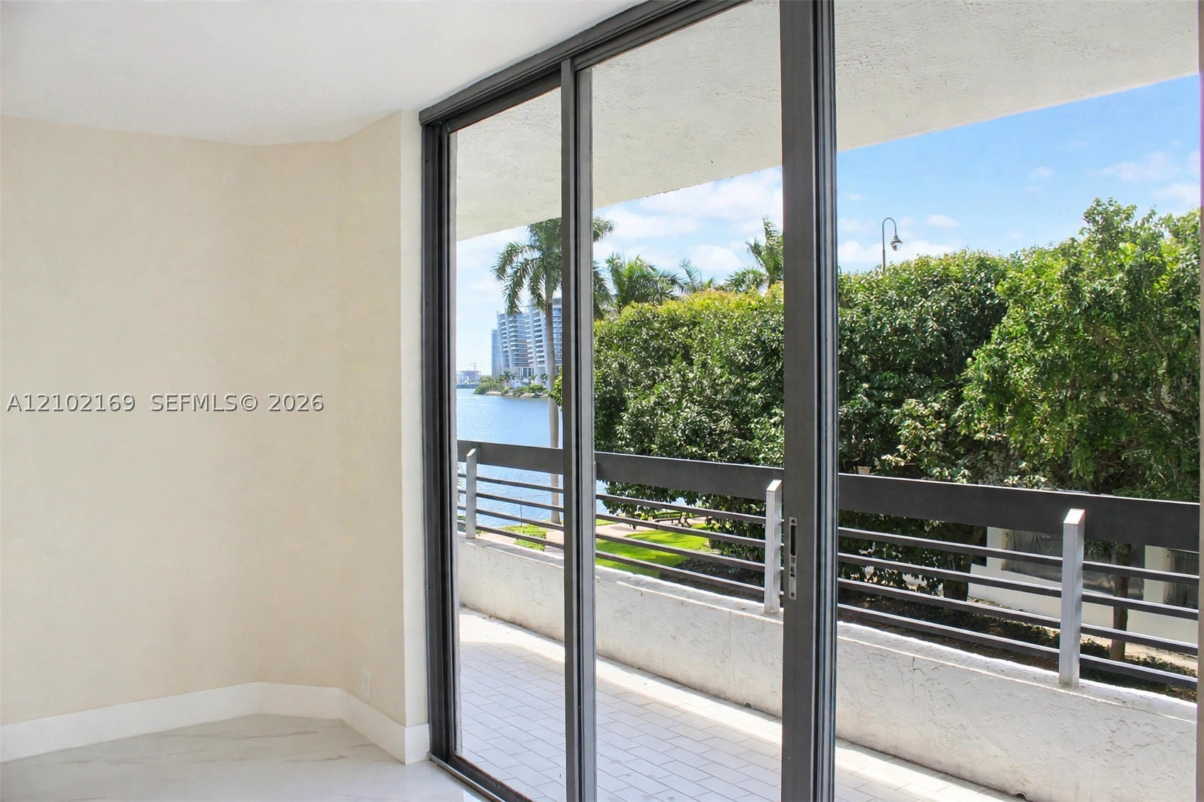 Aventura photo 5