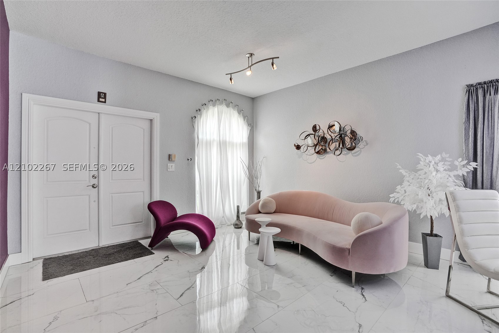 Miami Lakes photo 2