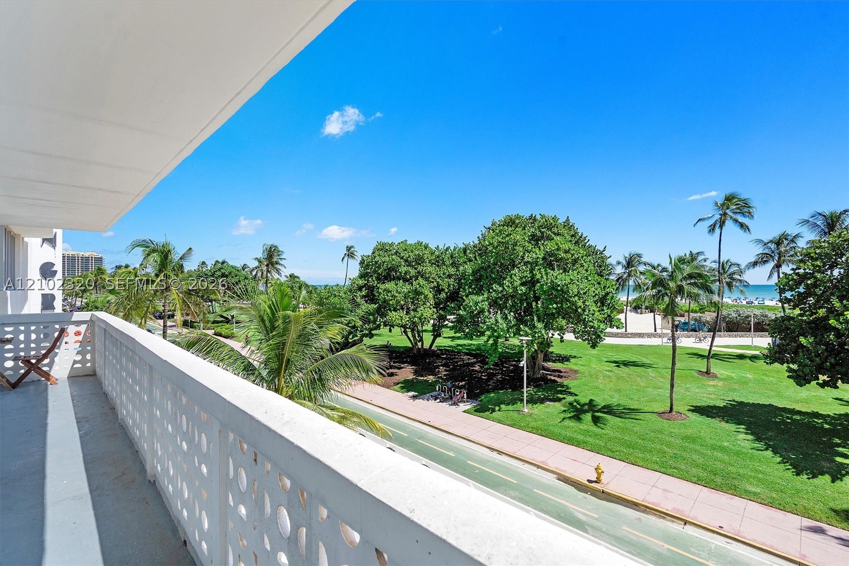 Miami Beach photo 2