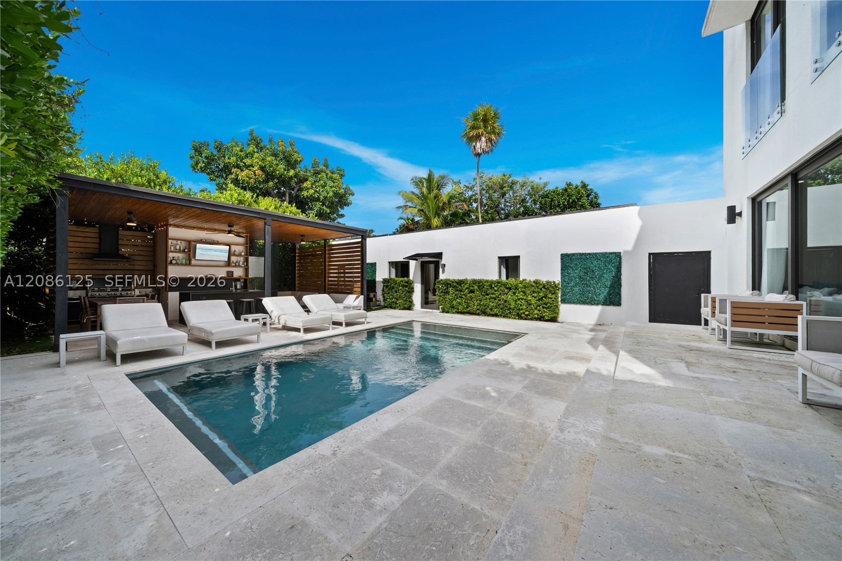 Miami photo 4