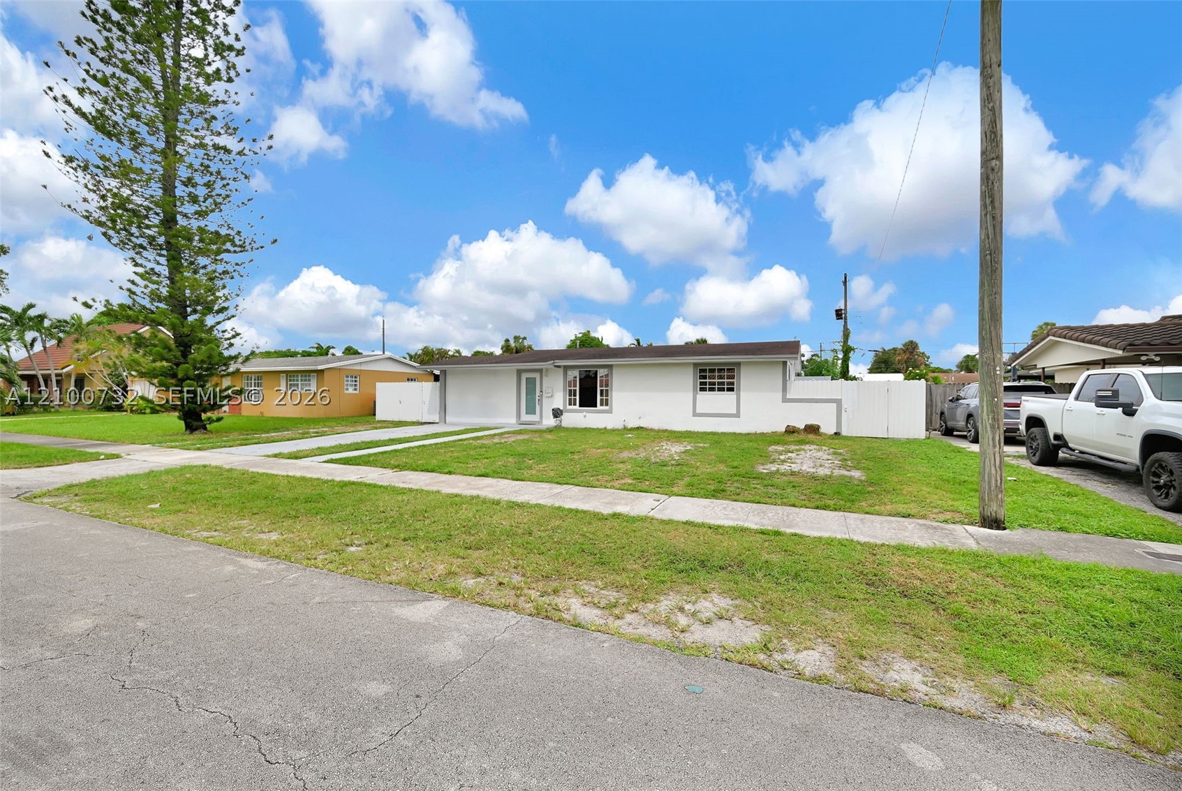 Hialeah photo 4
