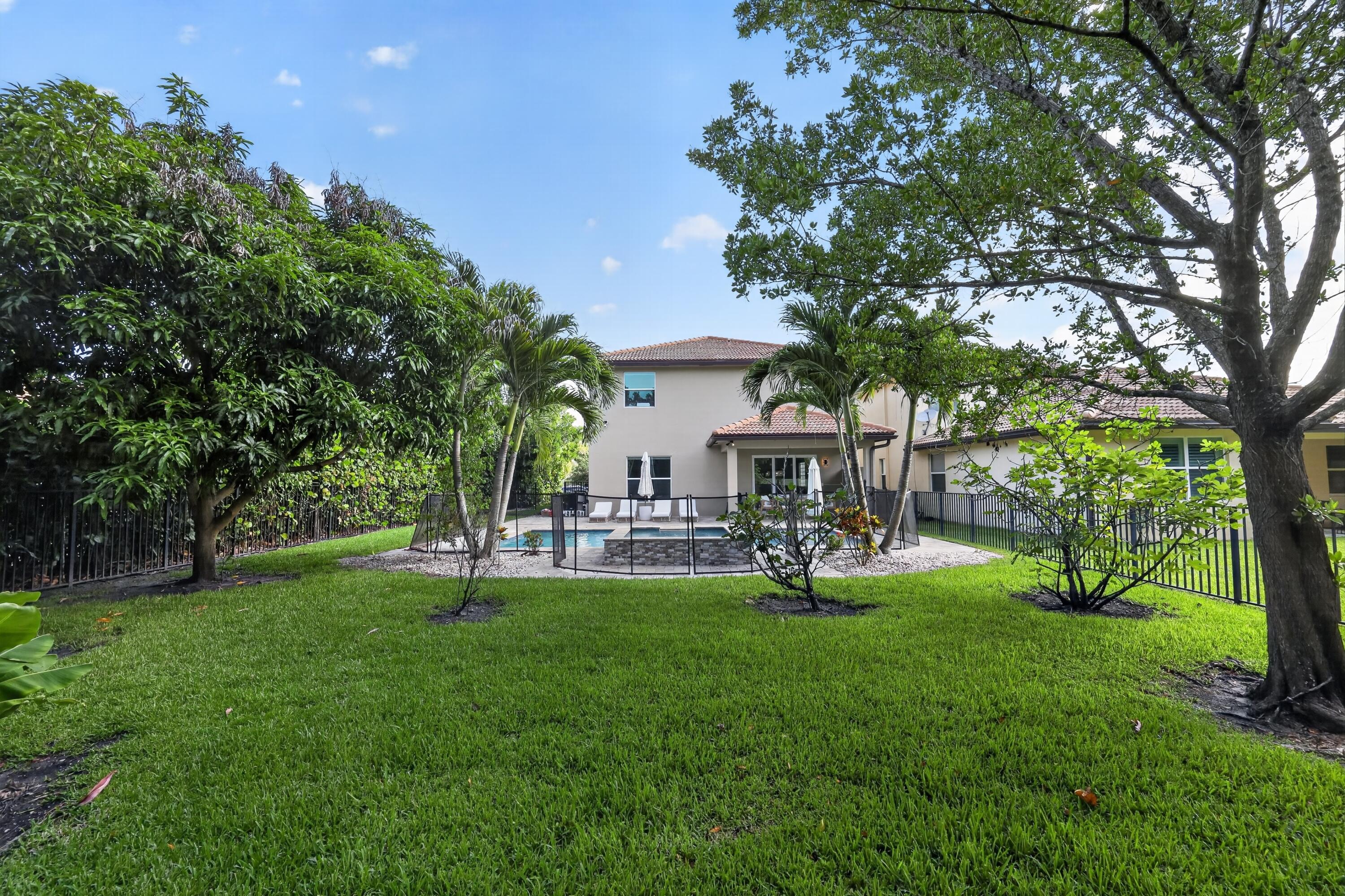 MLS listing photo 5