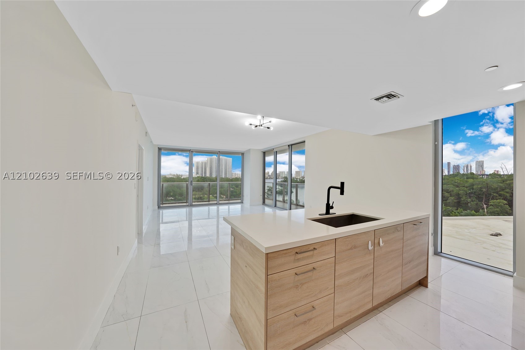 North Miami Beach photo 5