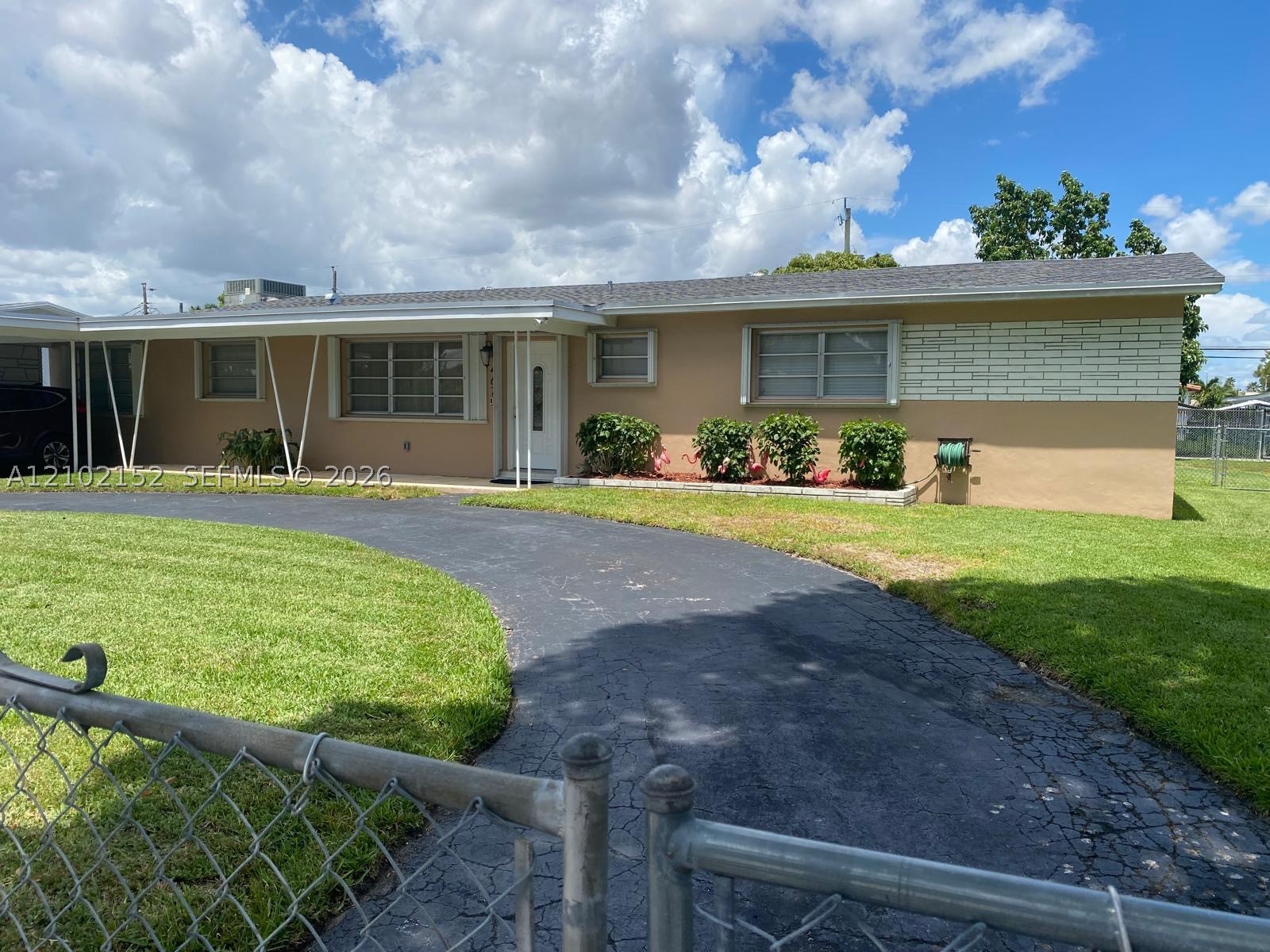 Hialeah photo 1
