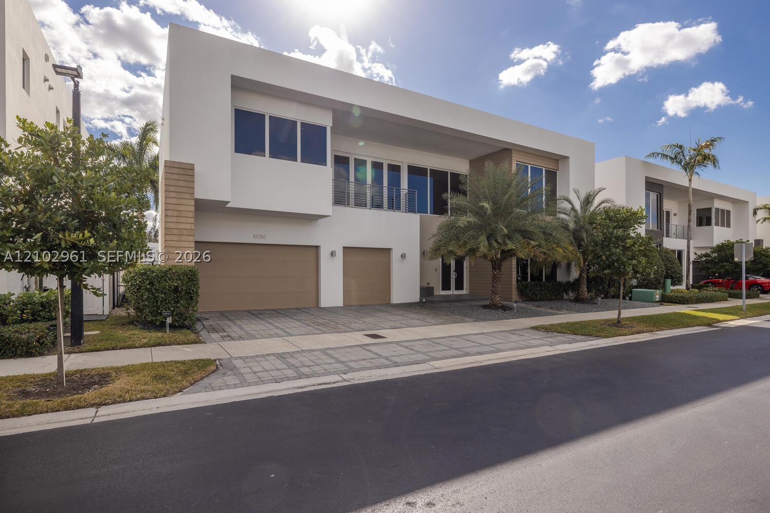 Doral photo 2