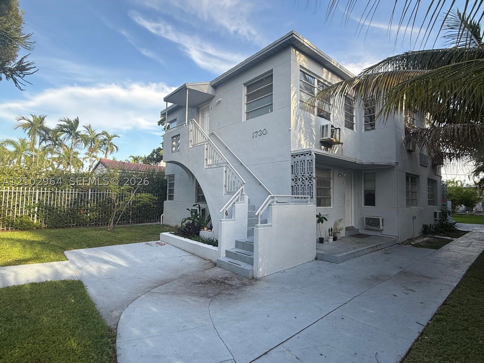 Miami Beach photo 2