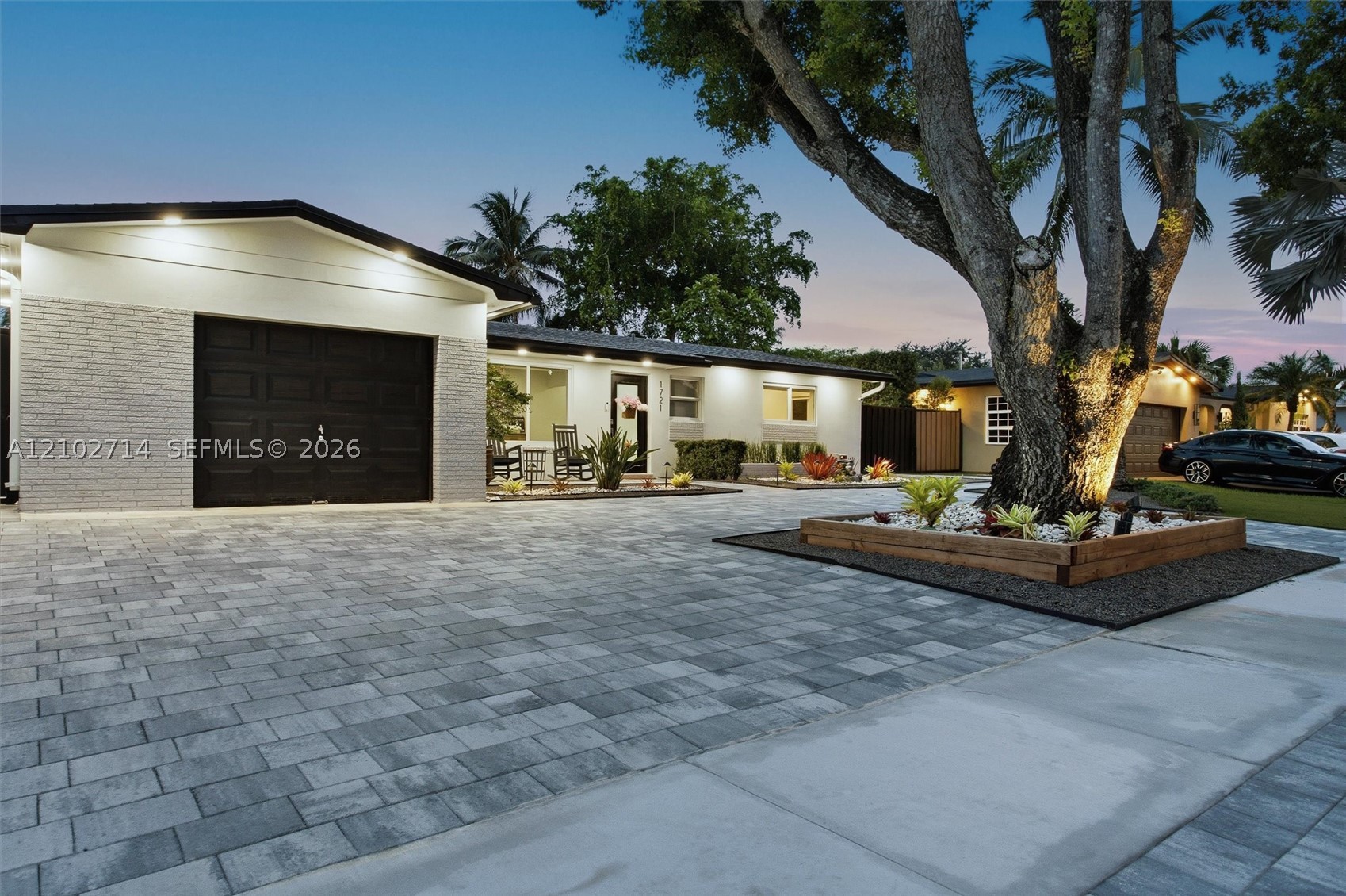 Pembroke Pines photo 5