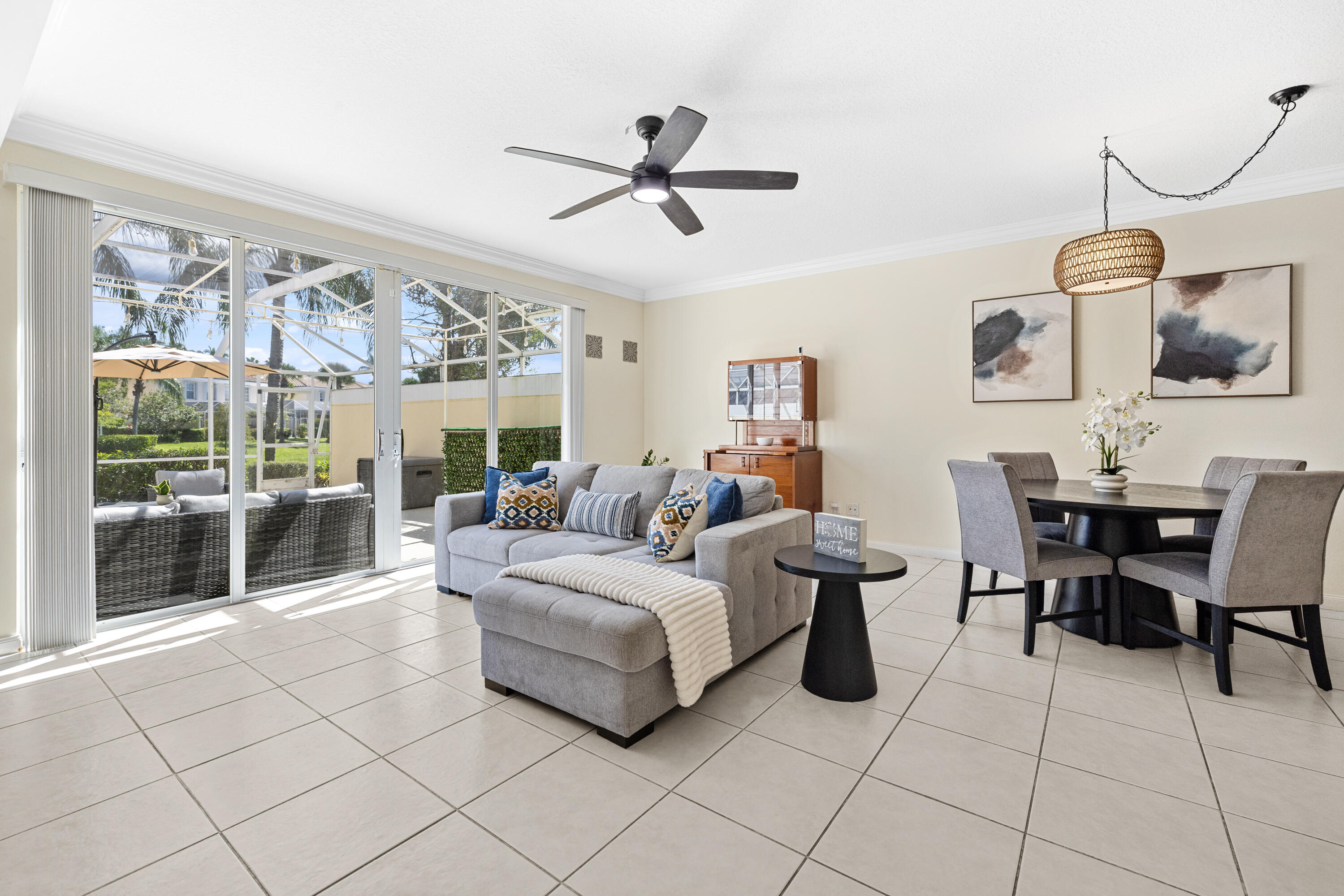 Palm Beach Gardens photo 2