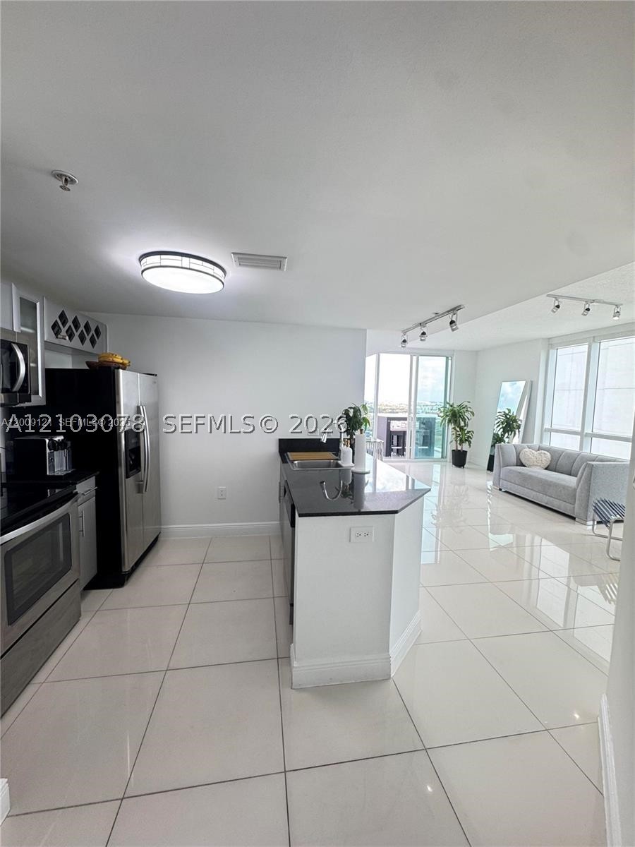 Miami photo 3