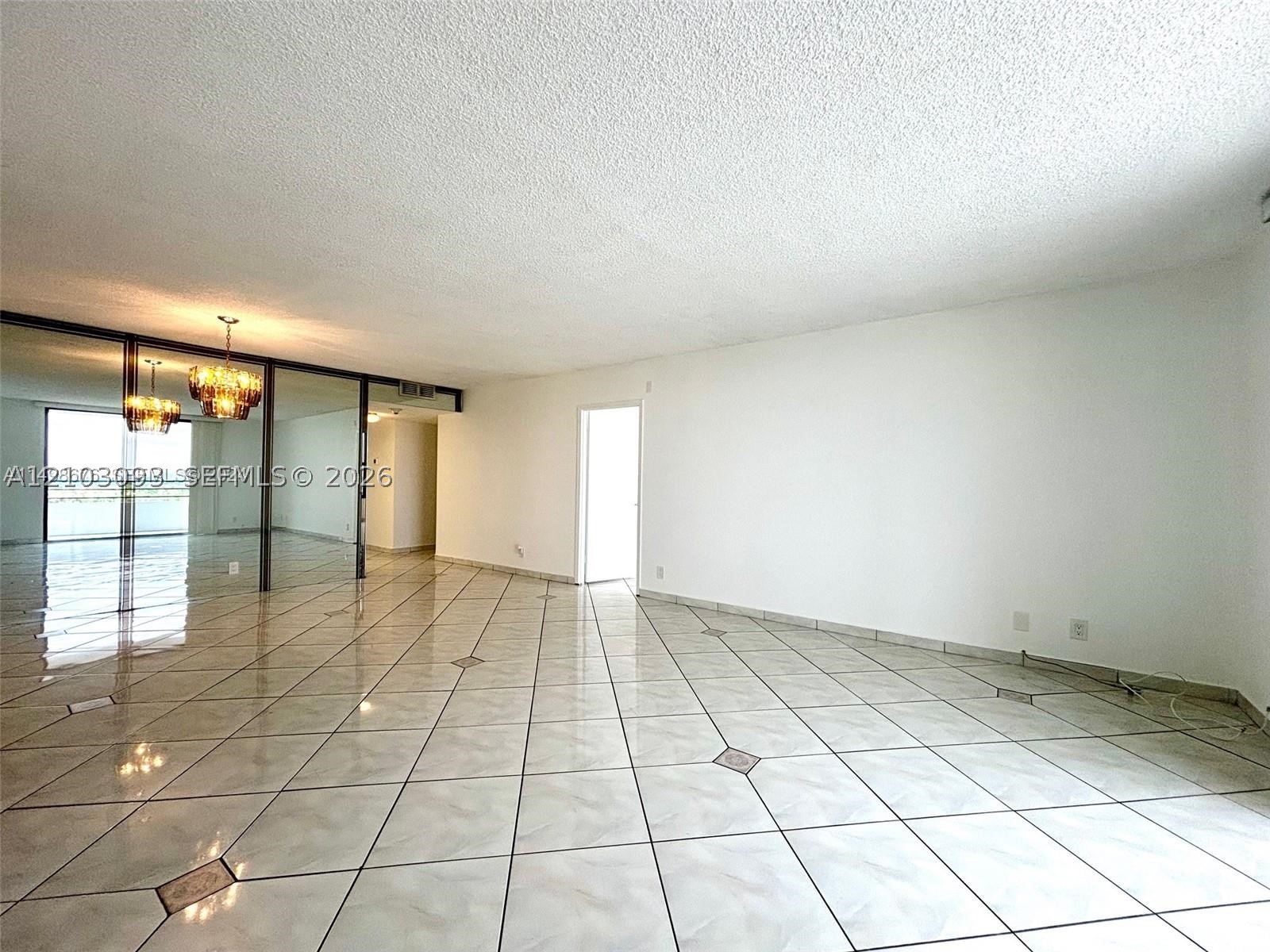 Hallandale Beach photo 4