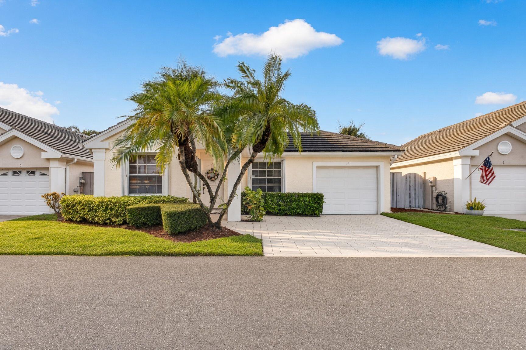Palm Beach Gardens photo 4
