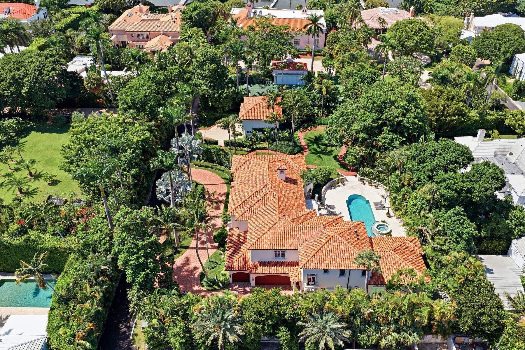 Palm Beach photo 2