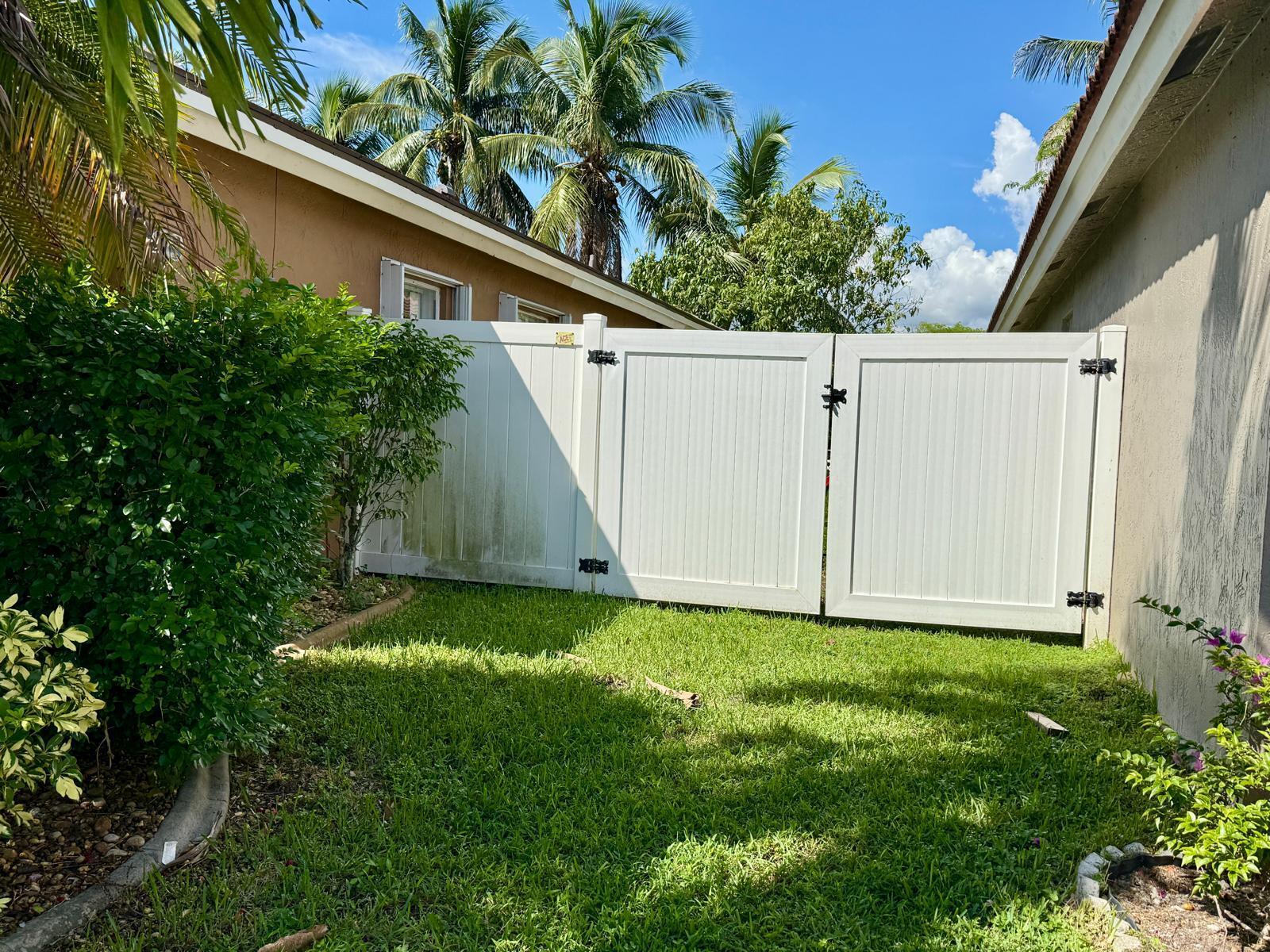 Pembroke Pines photo 5