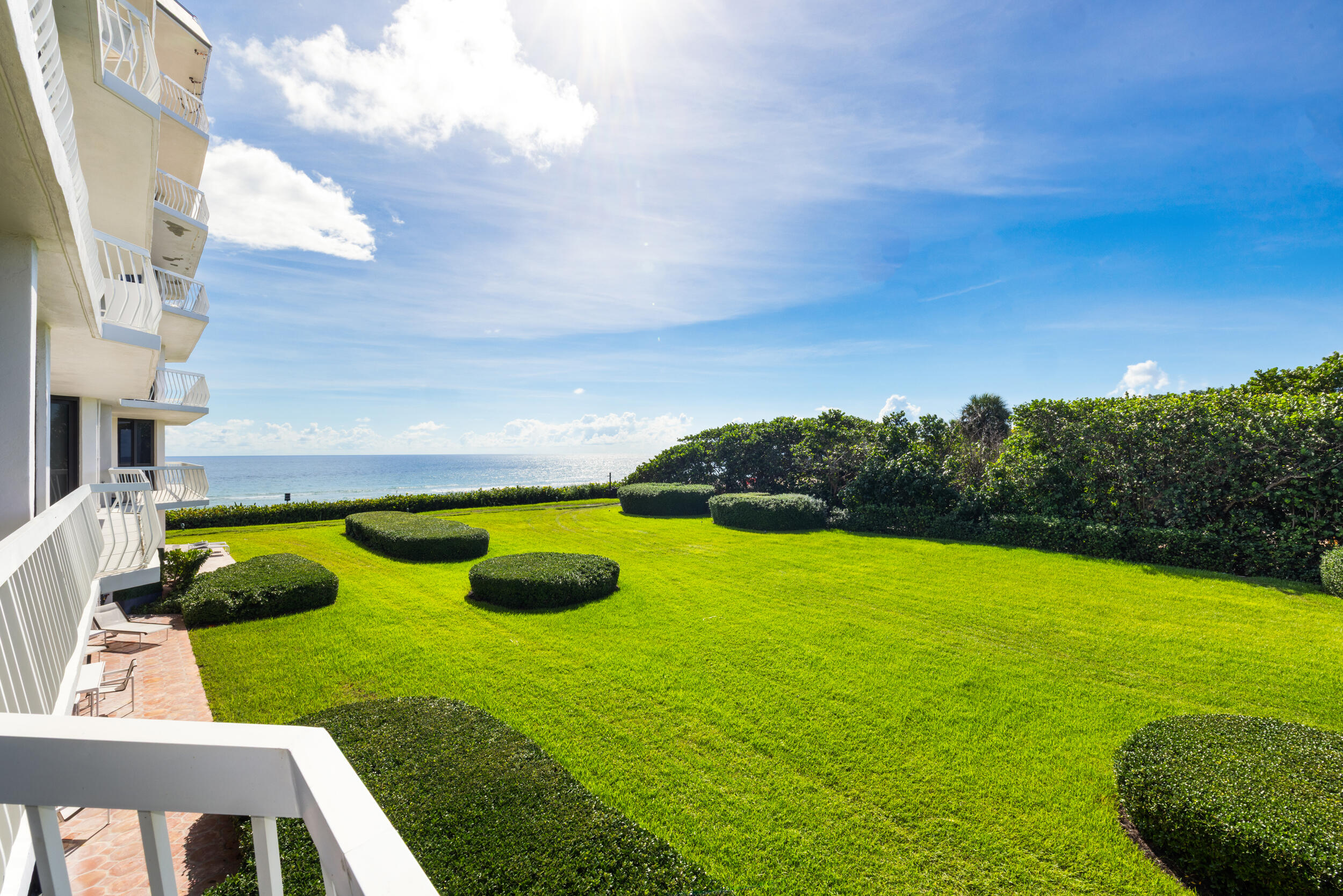 Palm Beach photo 2