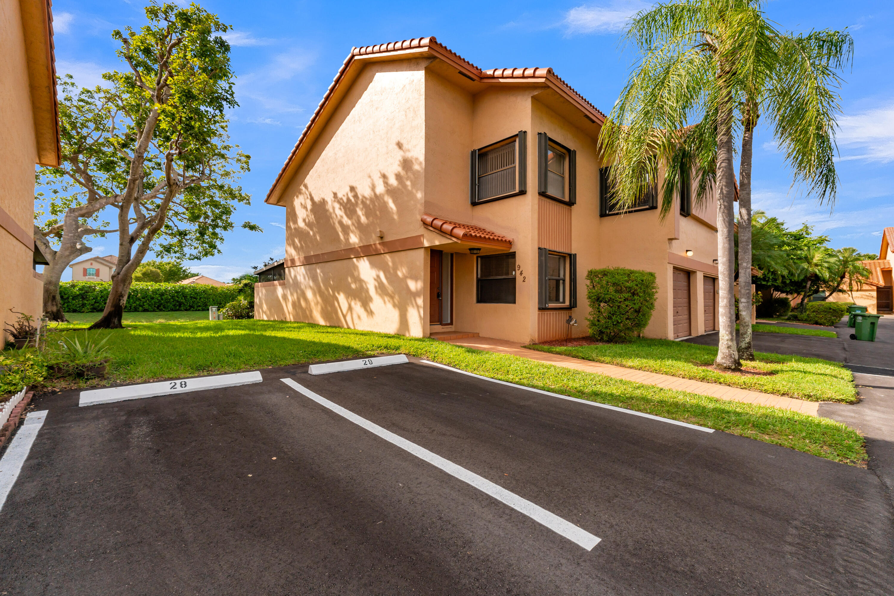 Pembroke Pines photo 5