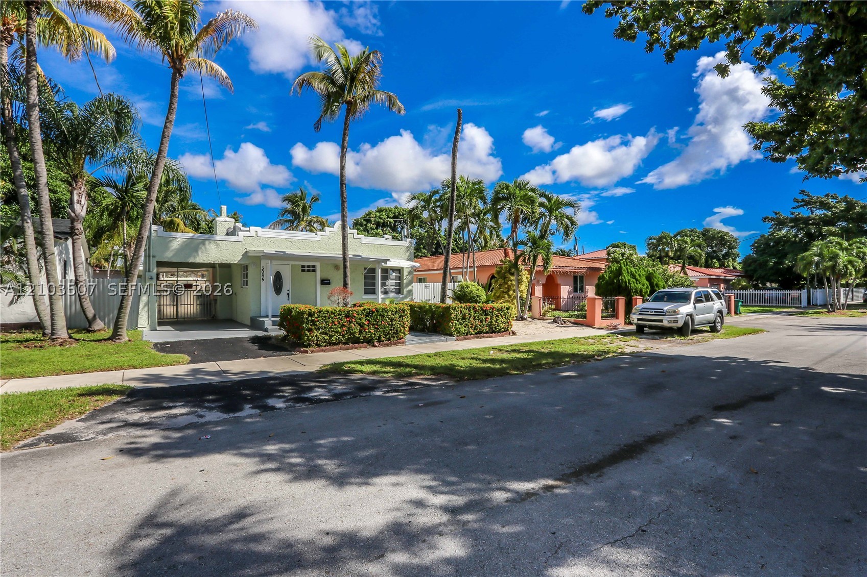 Miami photo 3