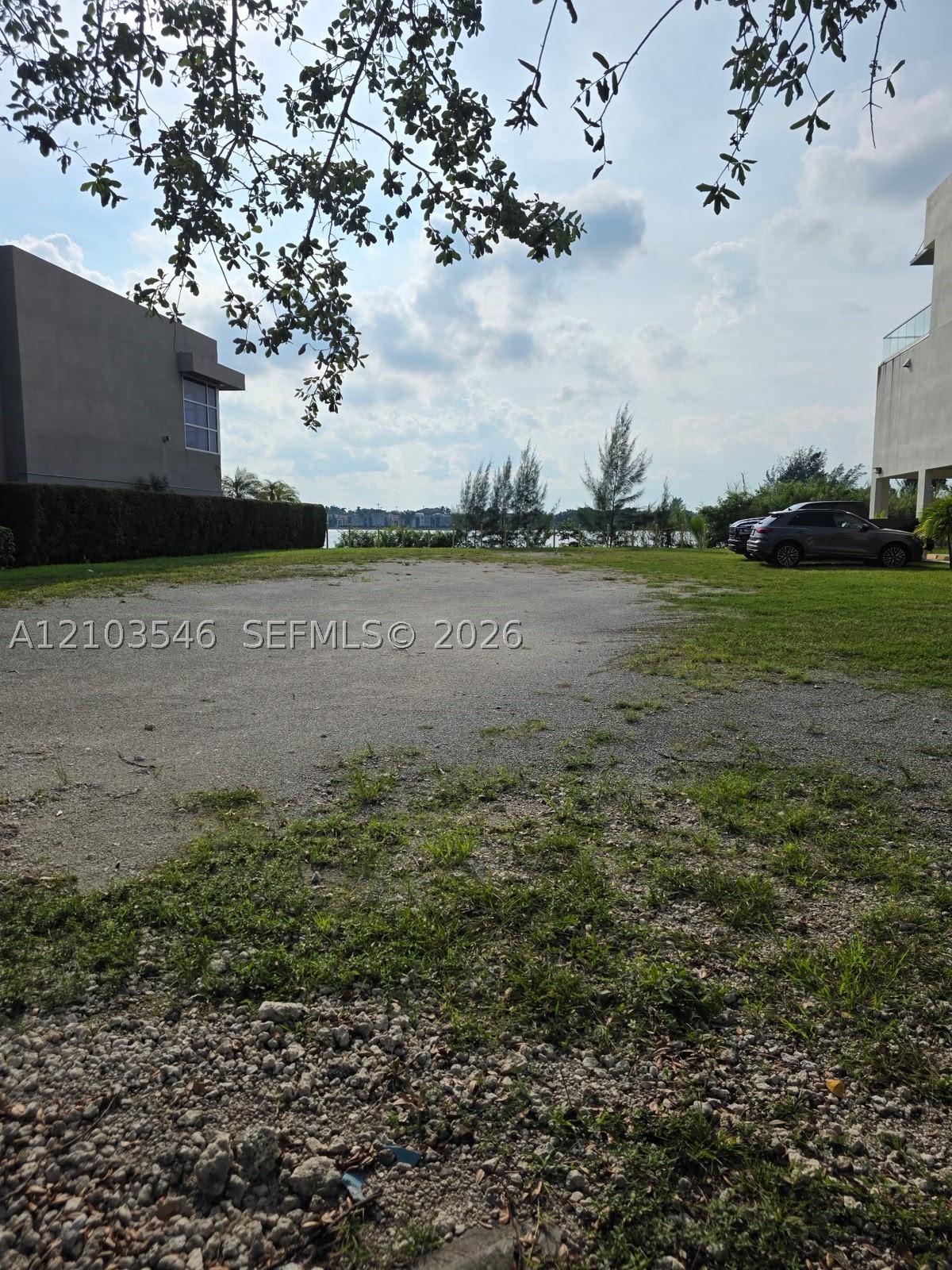 Miami Lakes photo 4