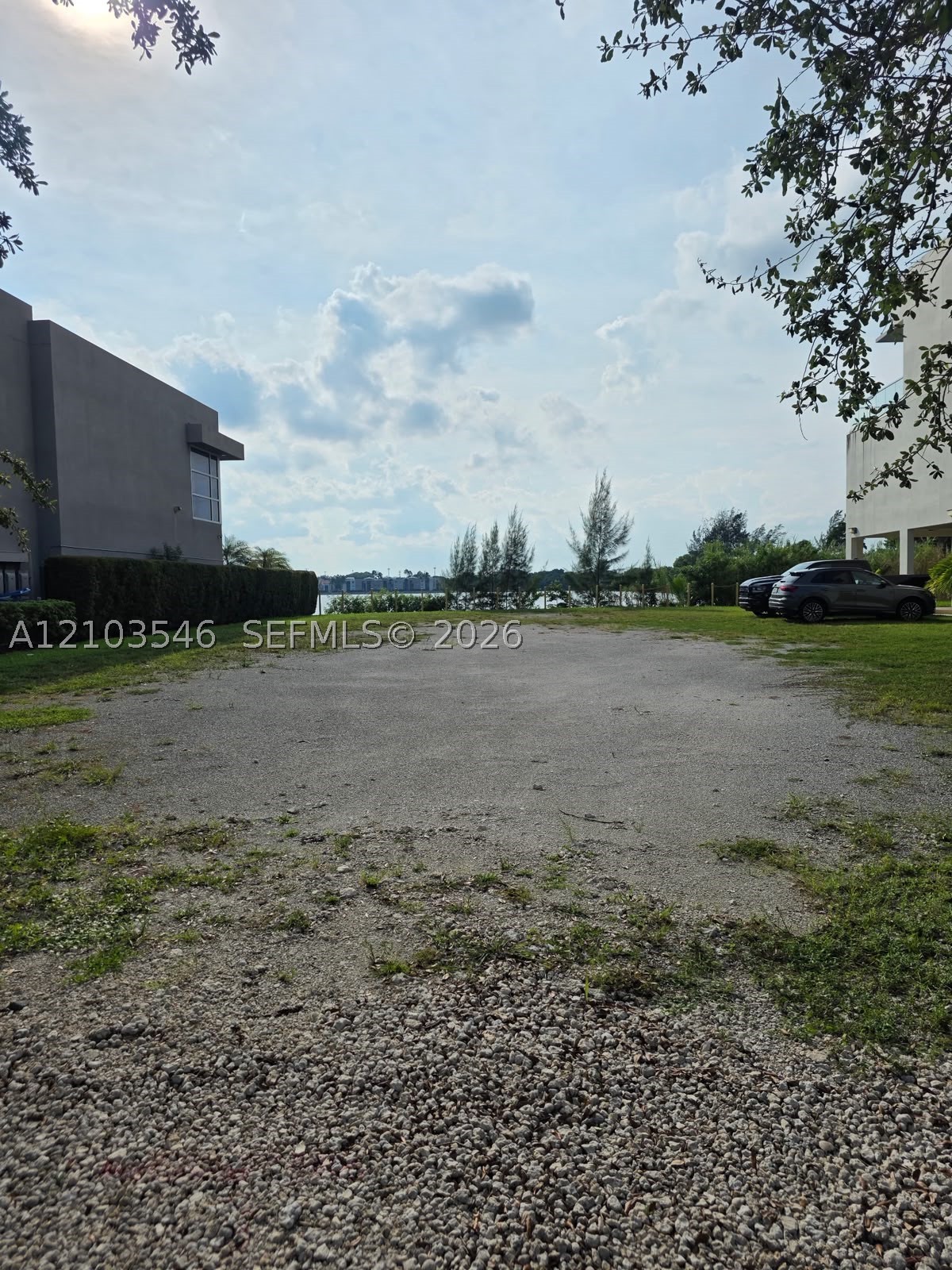Miami Lakes photo 5
