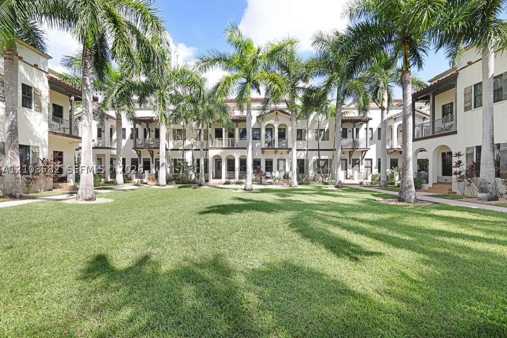 Doral photo 2