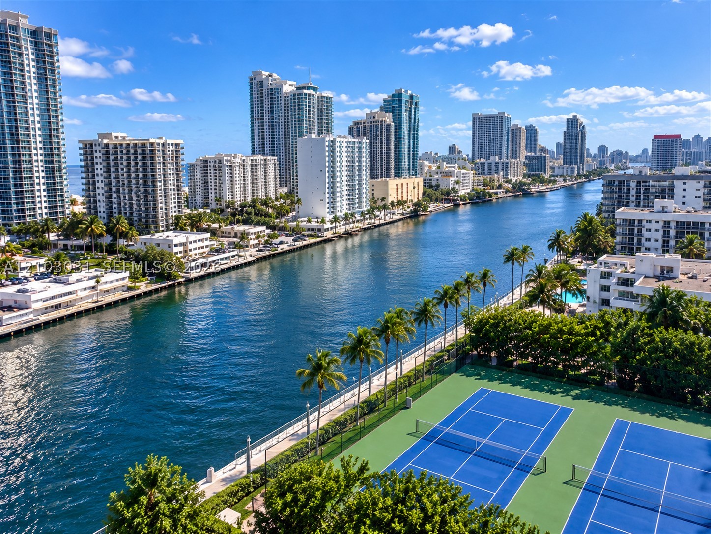 Hallandale Beach photo 2