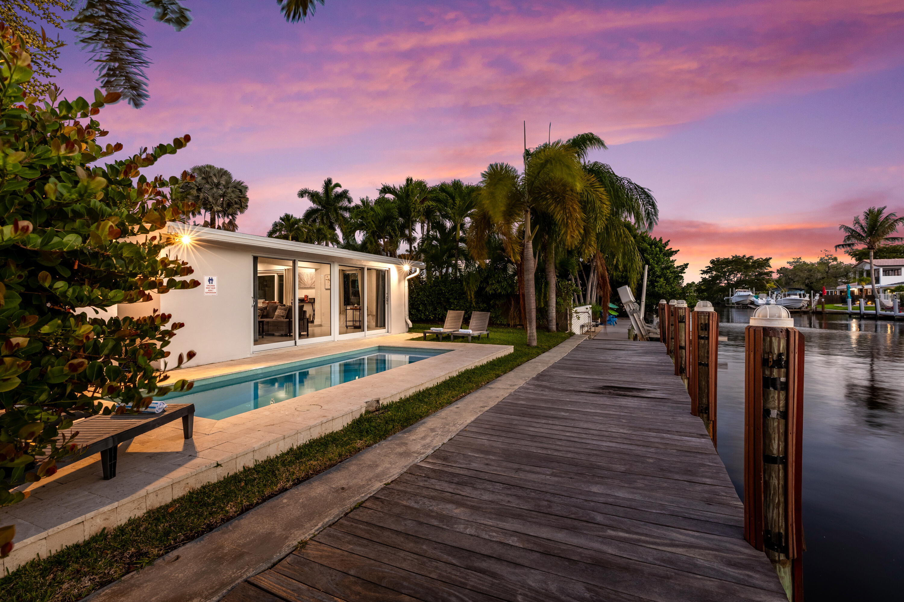Wilton Manors photo 5
