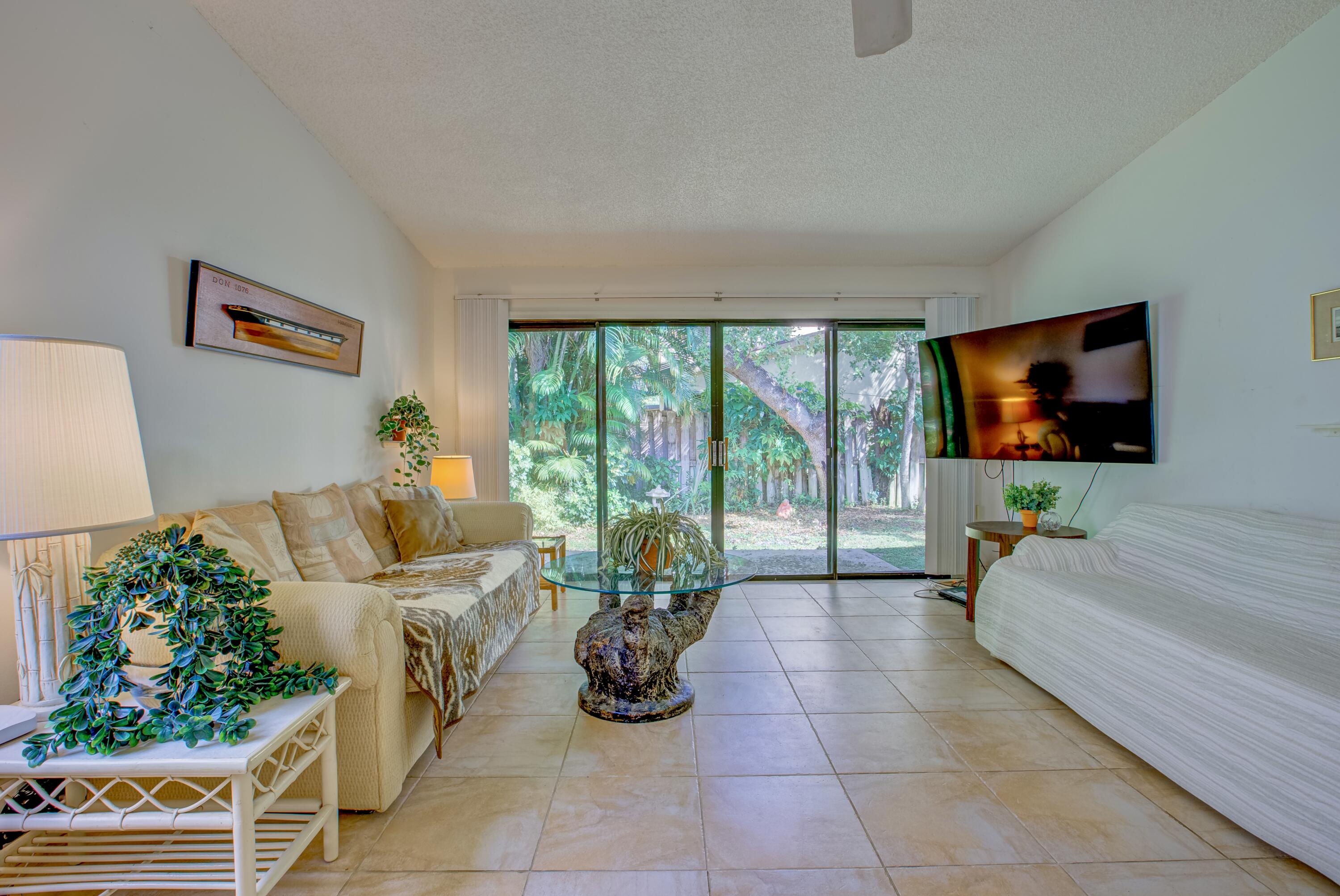 Palm Beach Gardens photo 5
