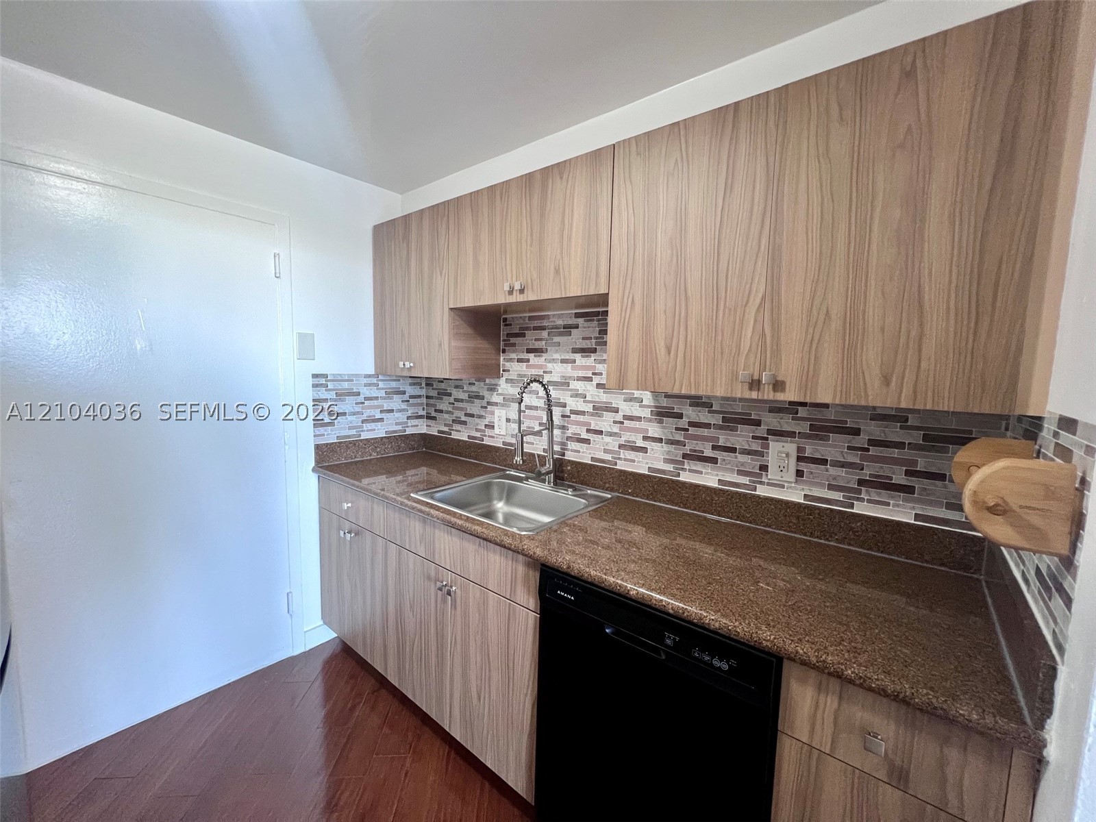 North Miami photo 5