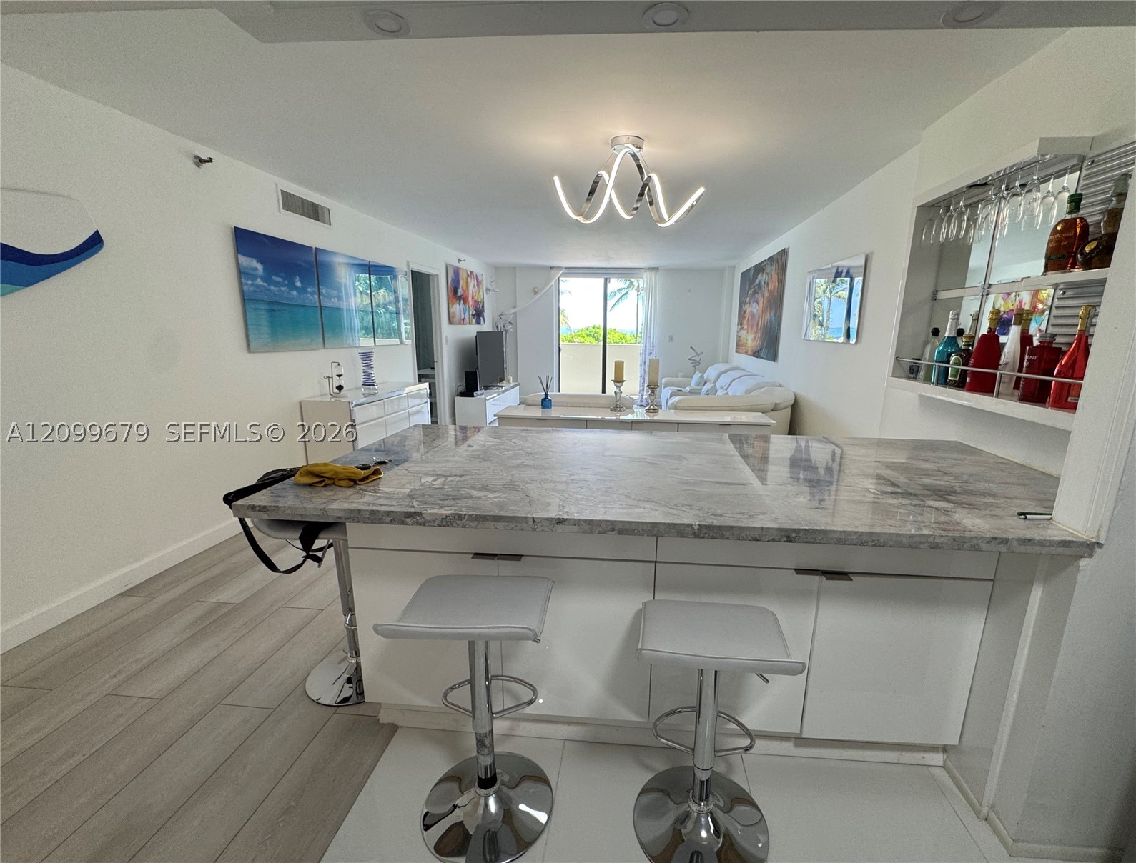 Miami Beach photo 2