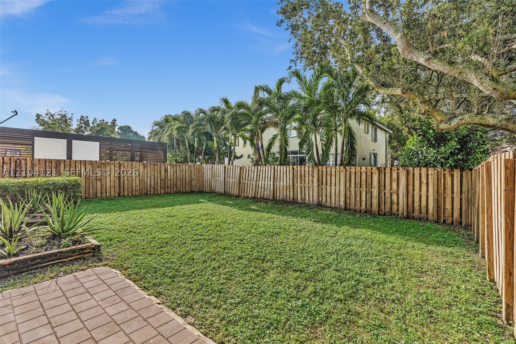 Pembroke Pines photo 5