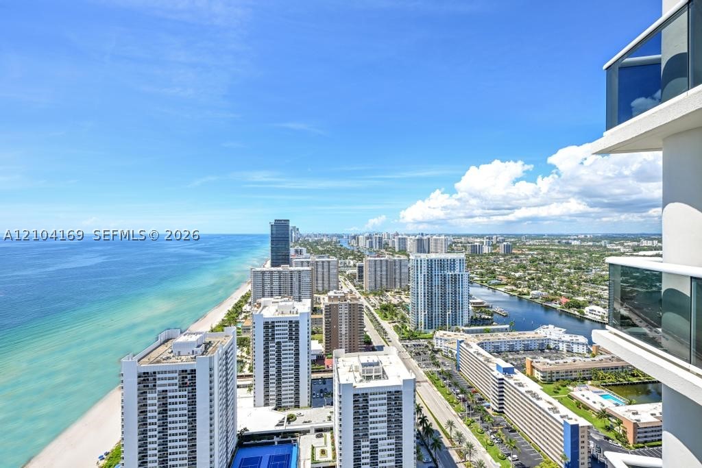 Hallandale Beach photo 4