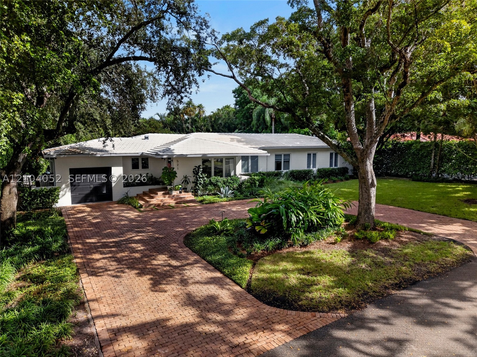 Coral Gables photo 2