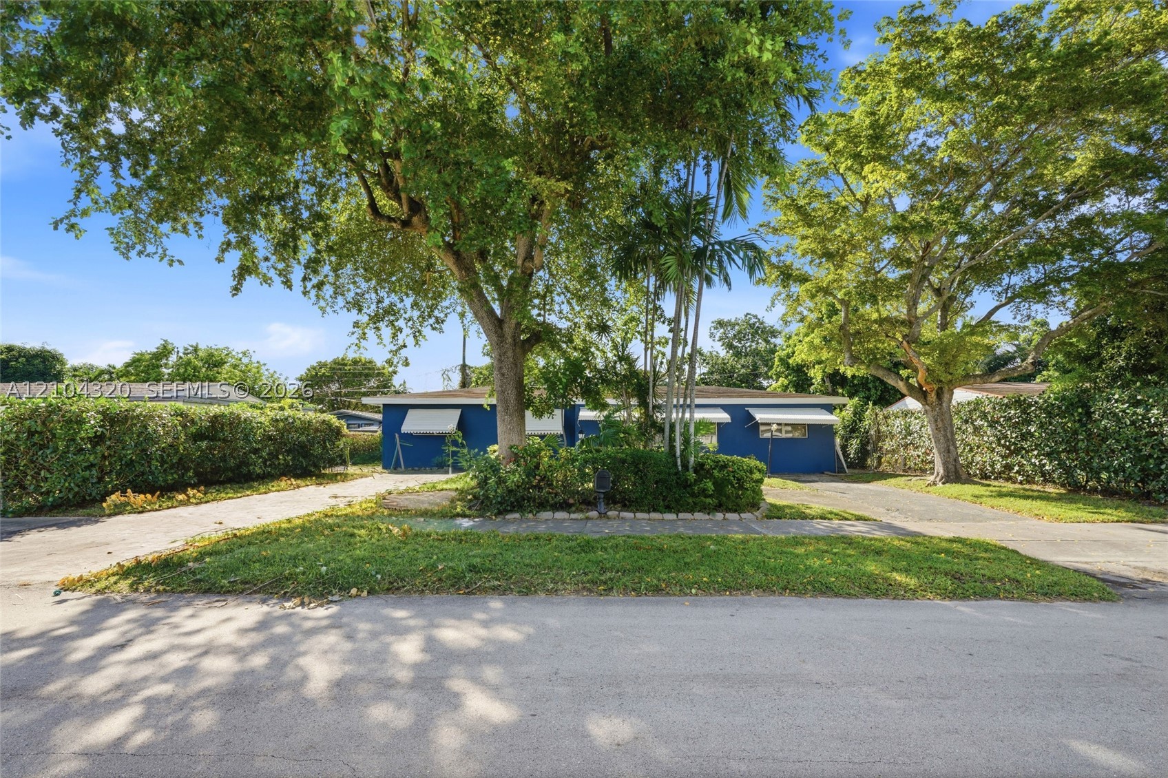 Miami Gardens photo 2