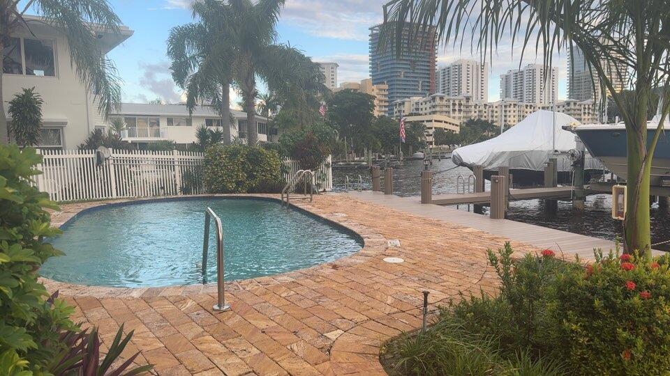 Pompano Beach photo 4