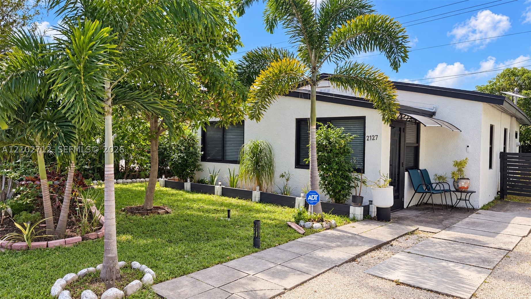 Wilton Manors photo 4
