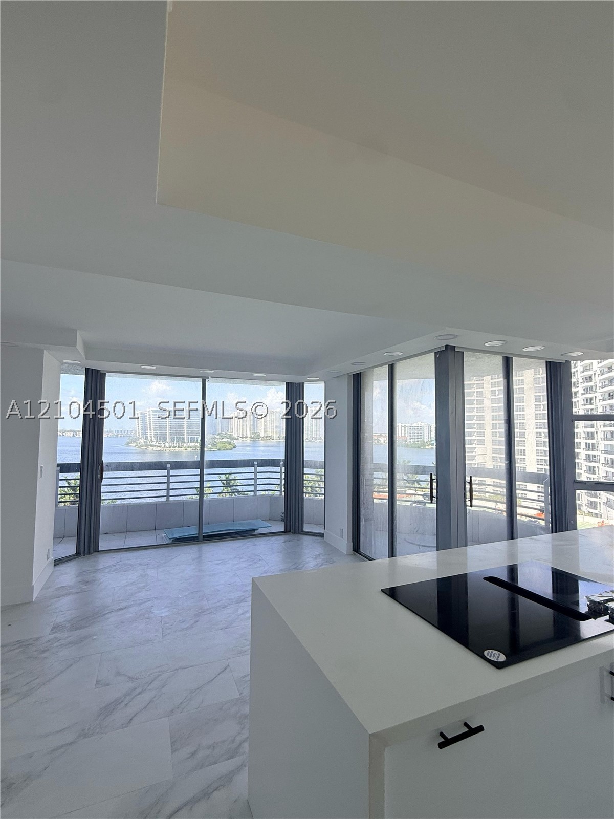 Aventura photo 5