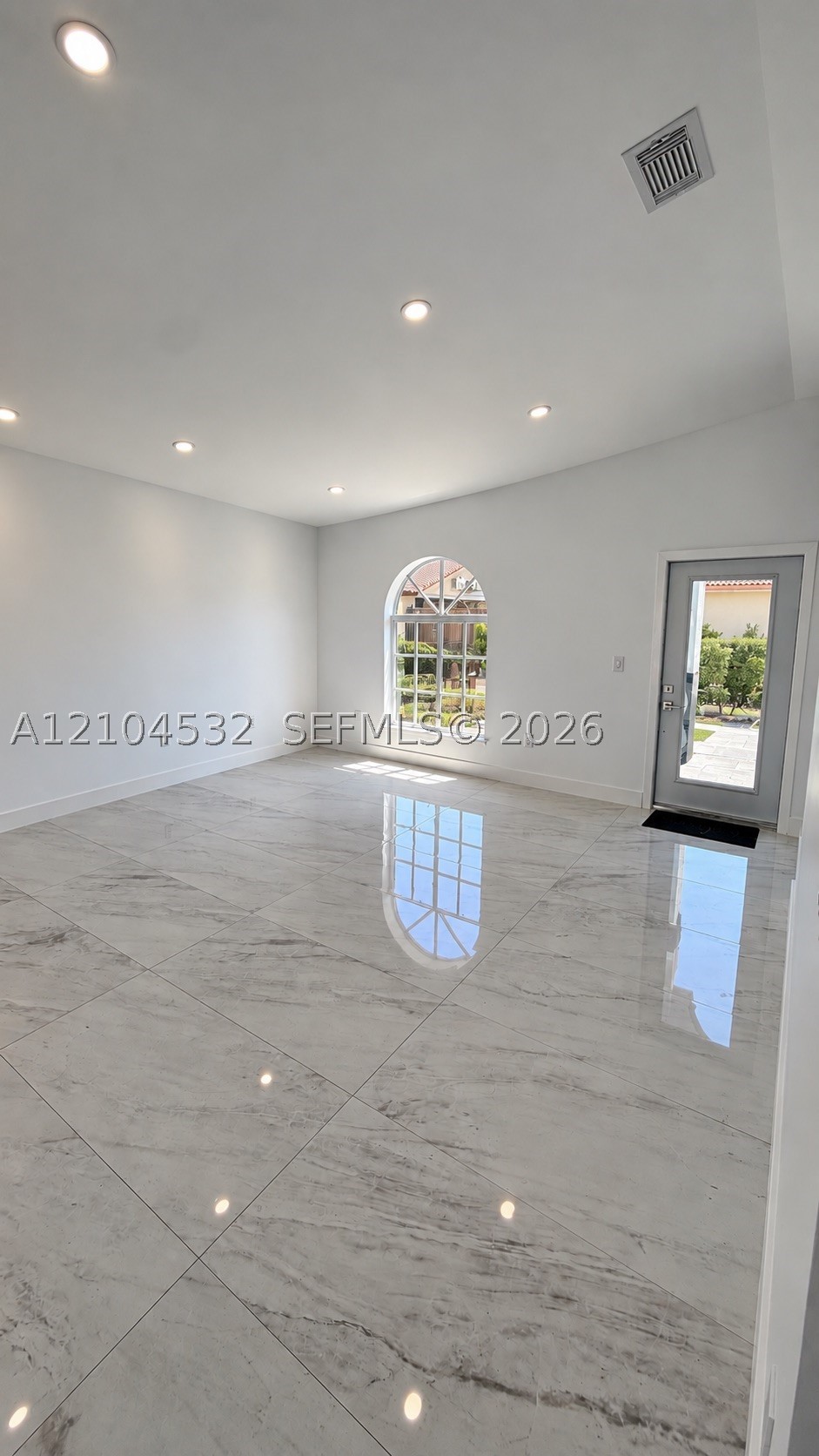 Hialeah photo 3