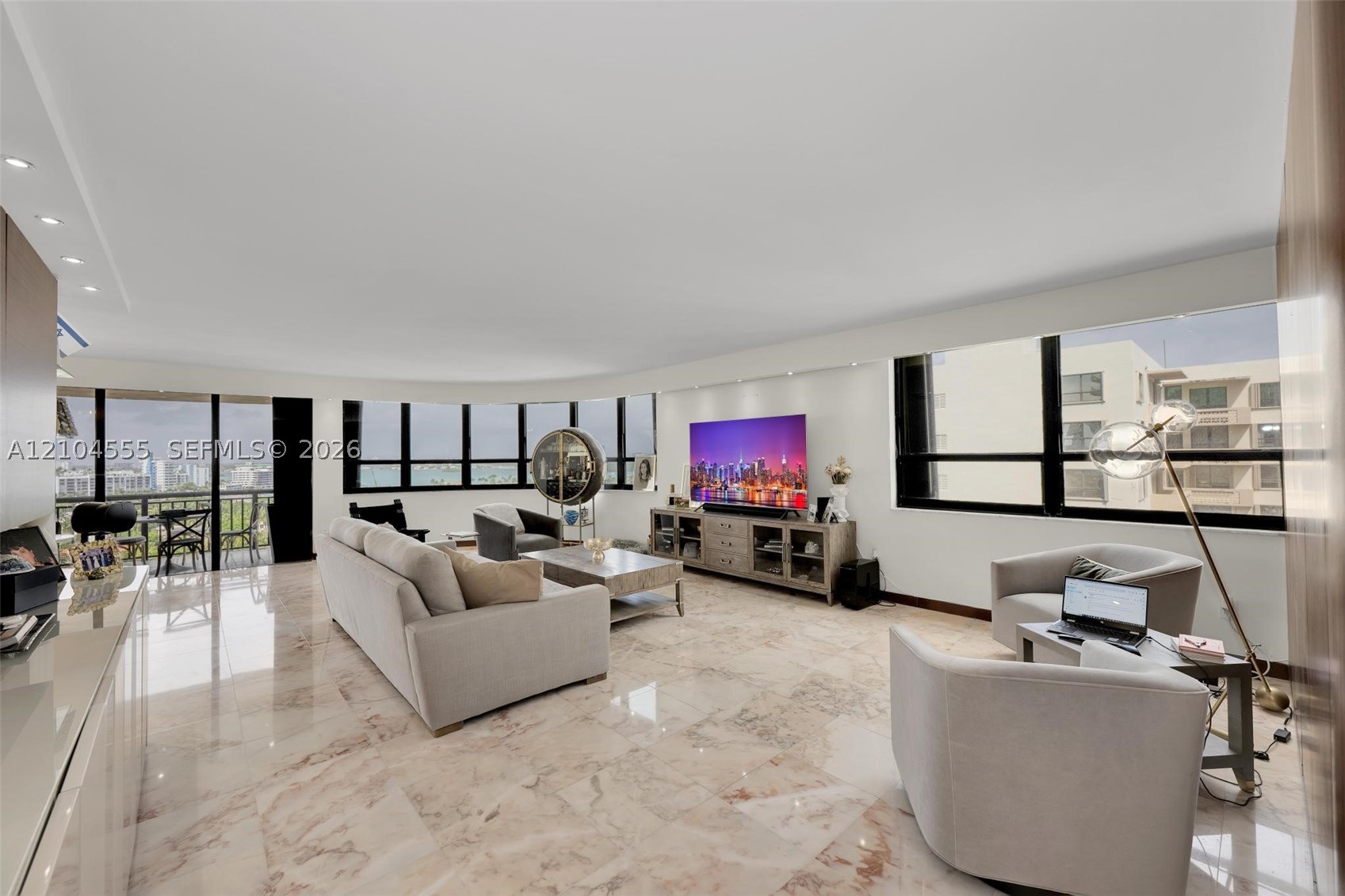 Bal Harbour photo 3