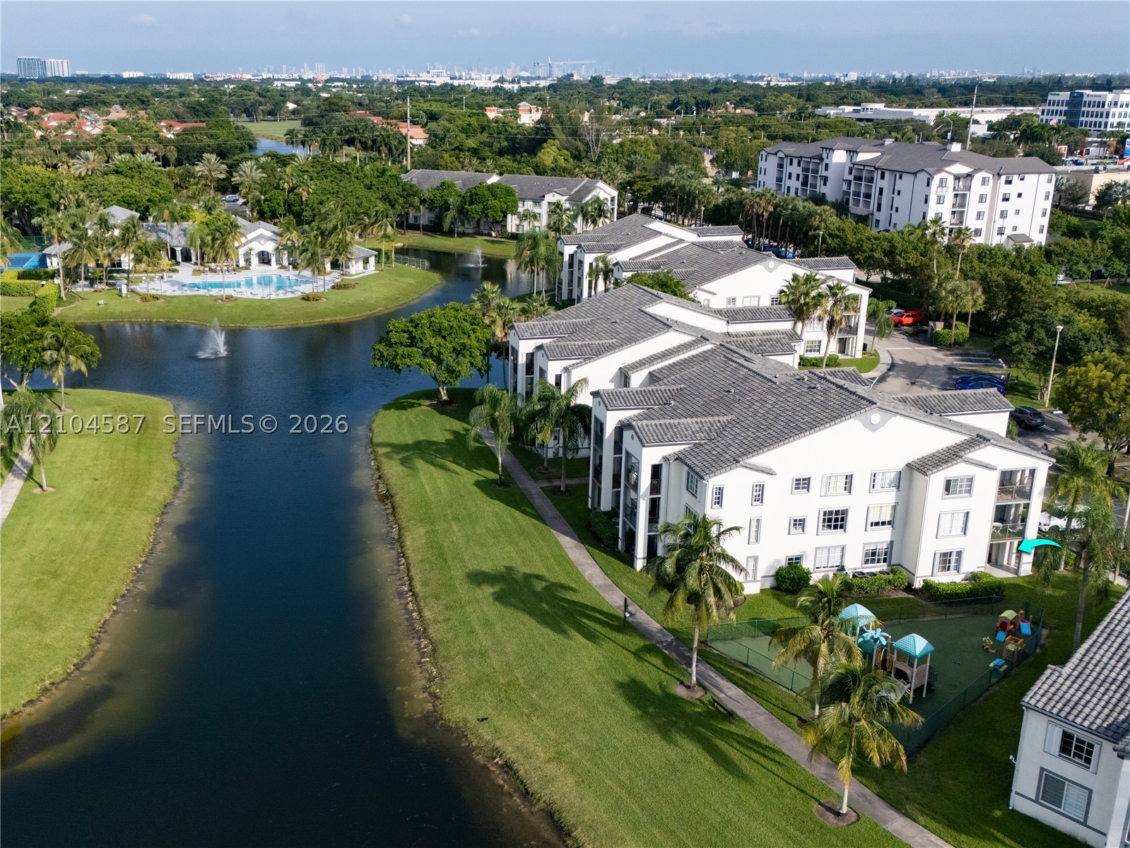 Doral photo 2