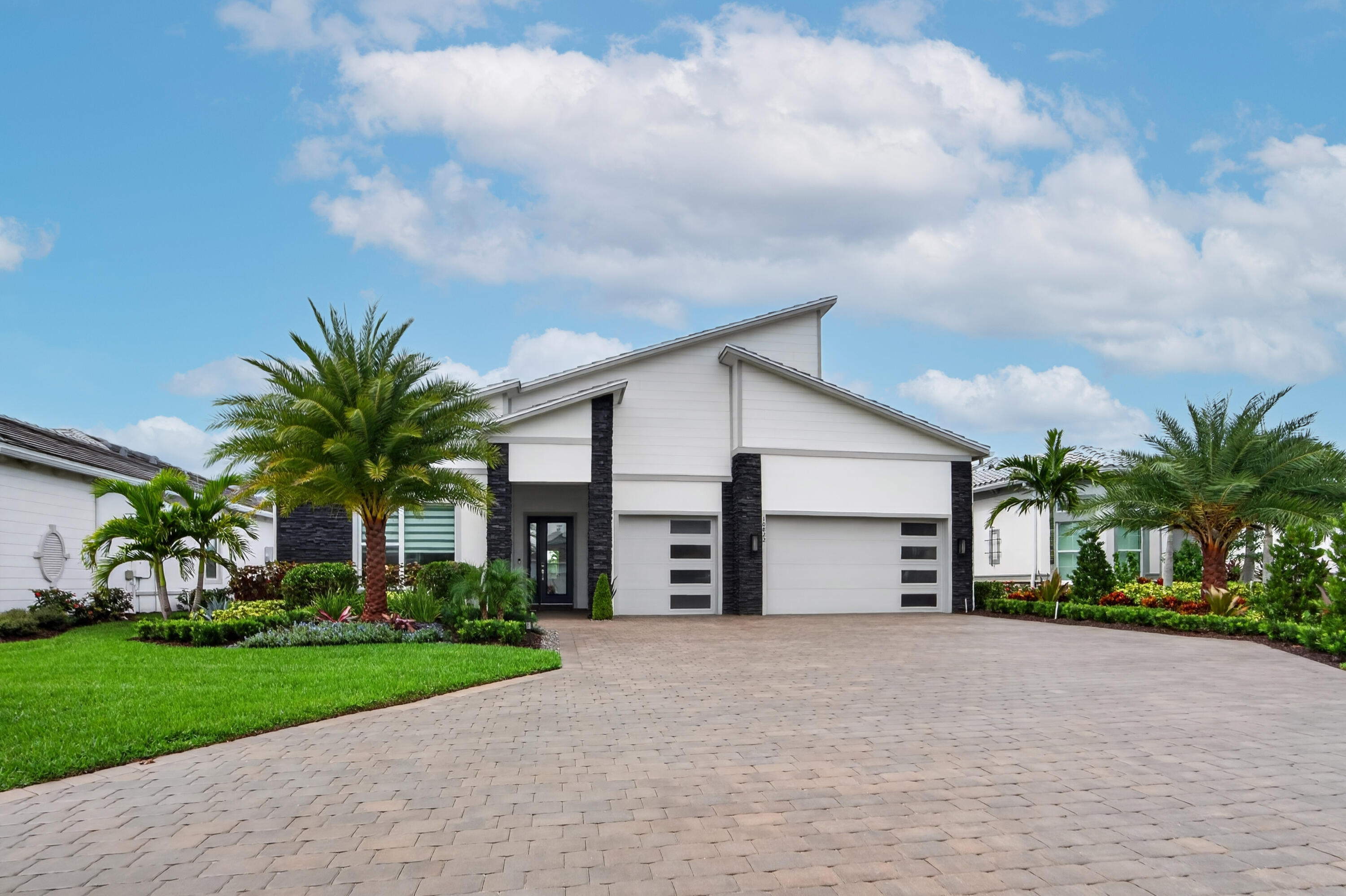 Palm Beach Gardens photo 2
