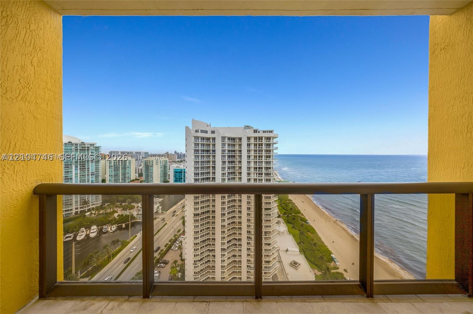 Sunny Isles Beach photo 2