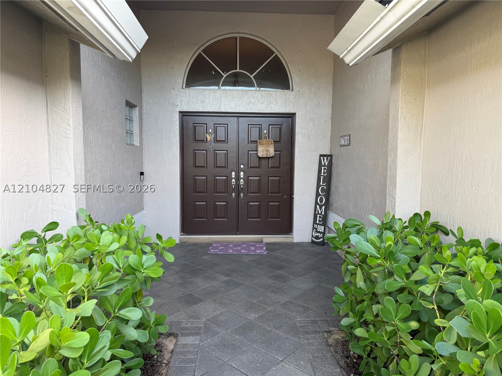 Pembroke Pines photo 2