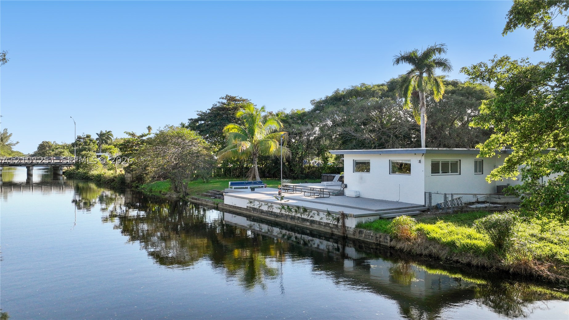 North Miami photo 2