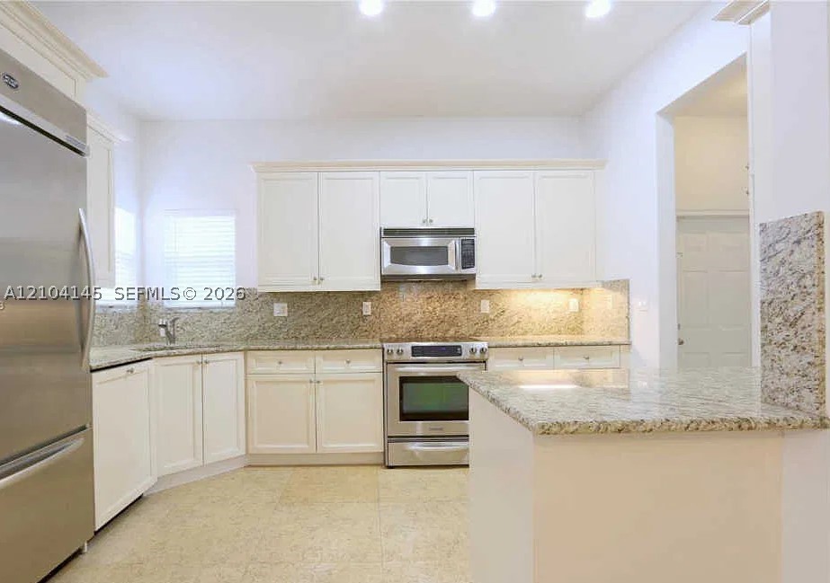 Coral Gables photo 2