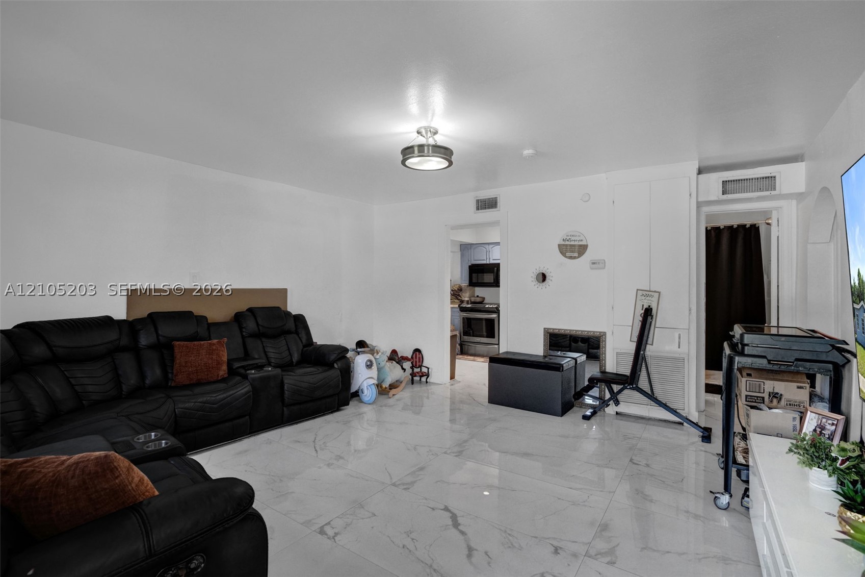 North Miami photo 5