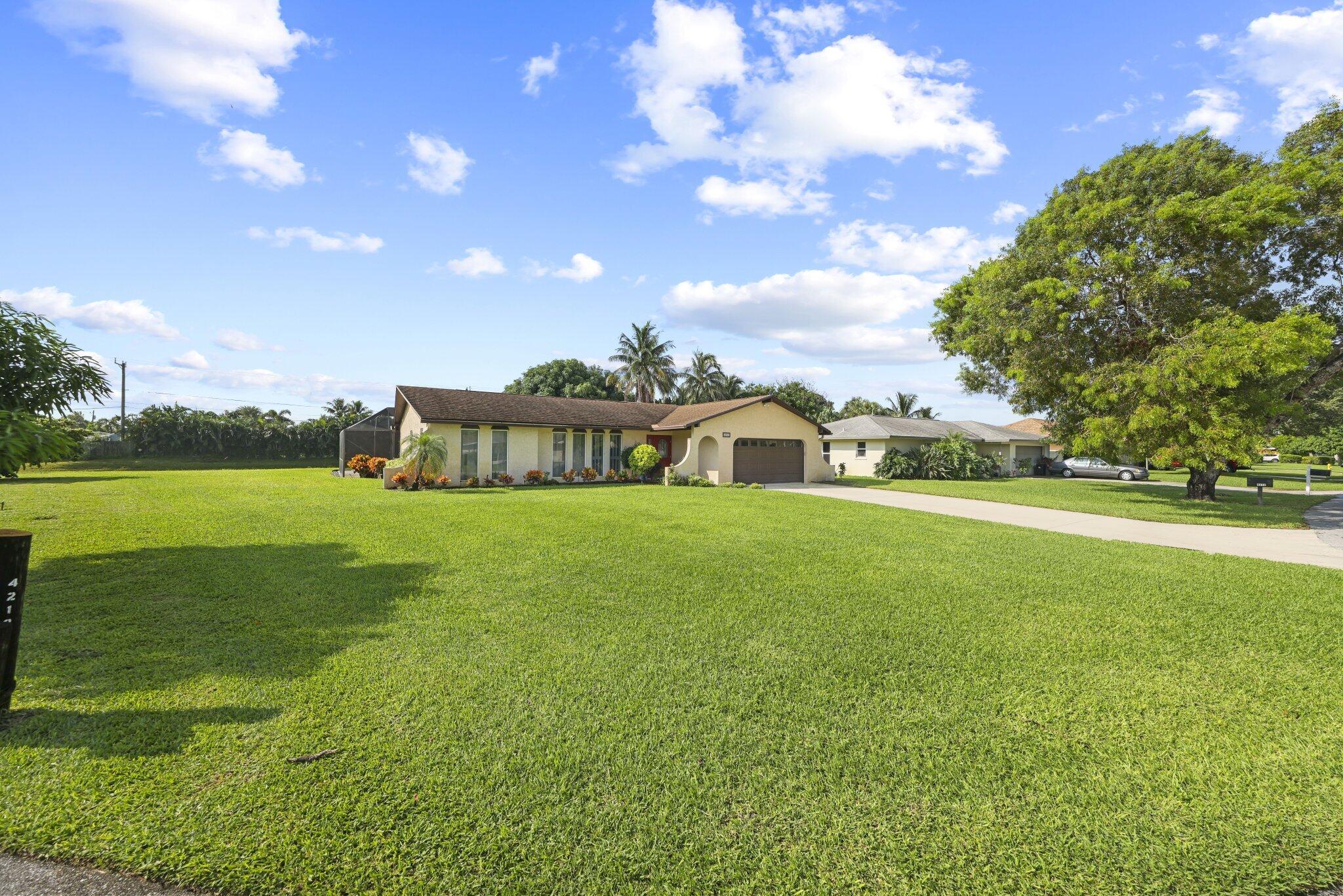 Palm Beach Gardens photo 2
