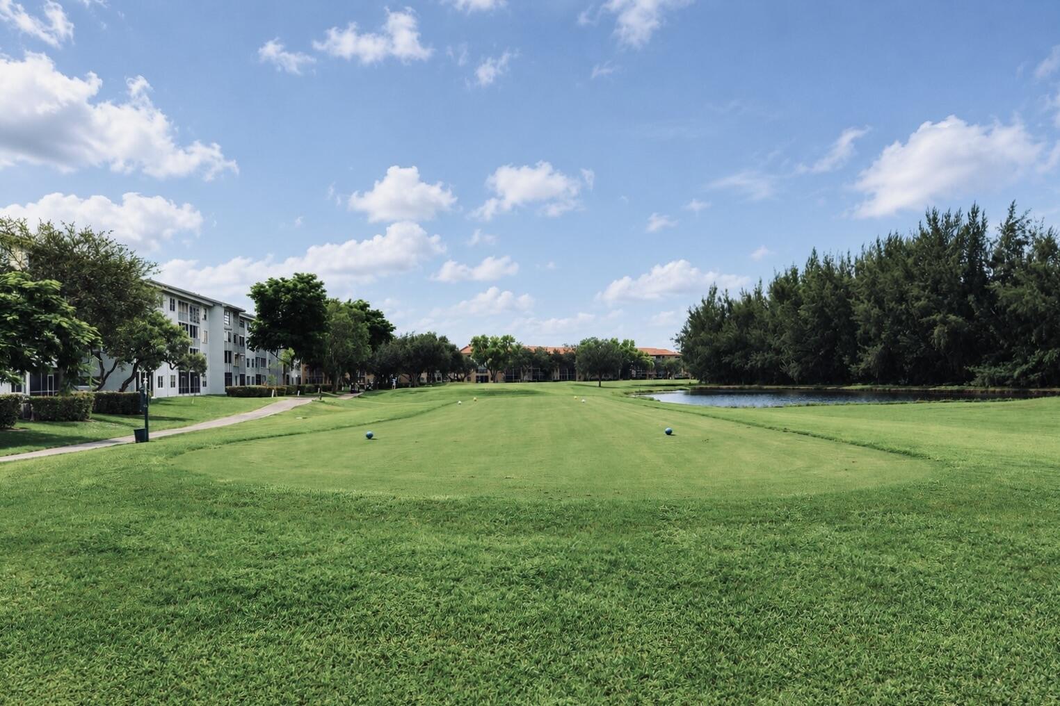 Pembroke Pines photo 2