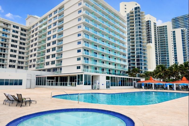 Sunny Isles Beach photo 3