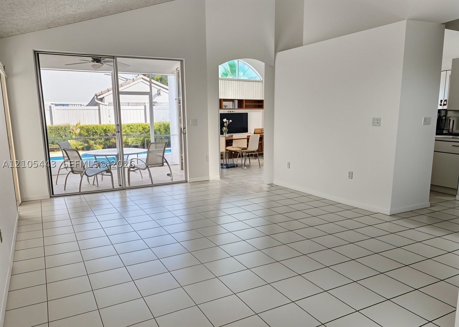 Pembroke Pines photo 4